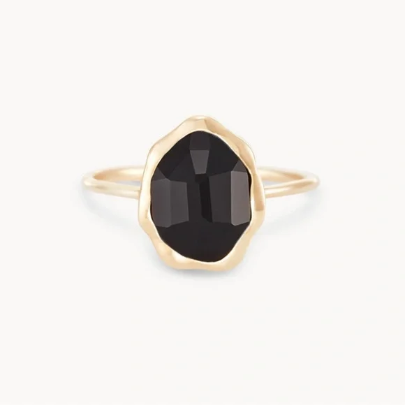 Bluboho black onyx mood ring Sz 6. Worn once. 14k yellow gold. Excellent cond’n! - Picture 2 of 10